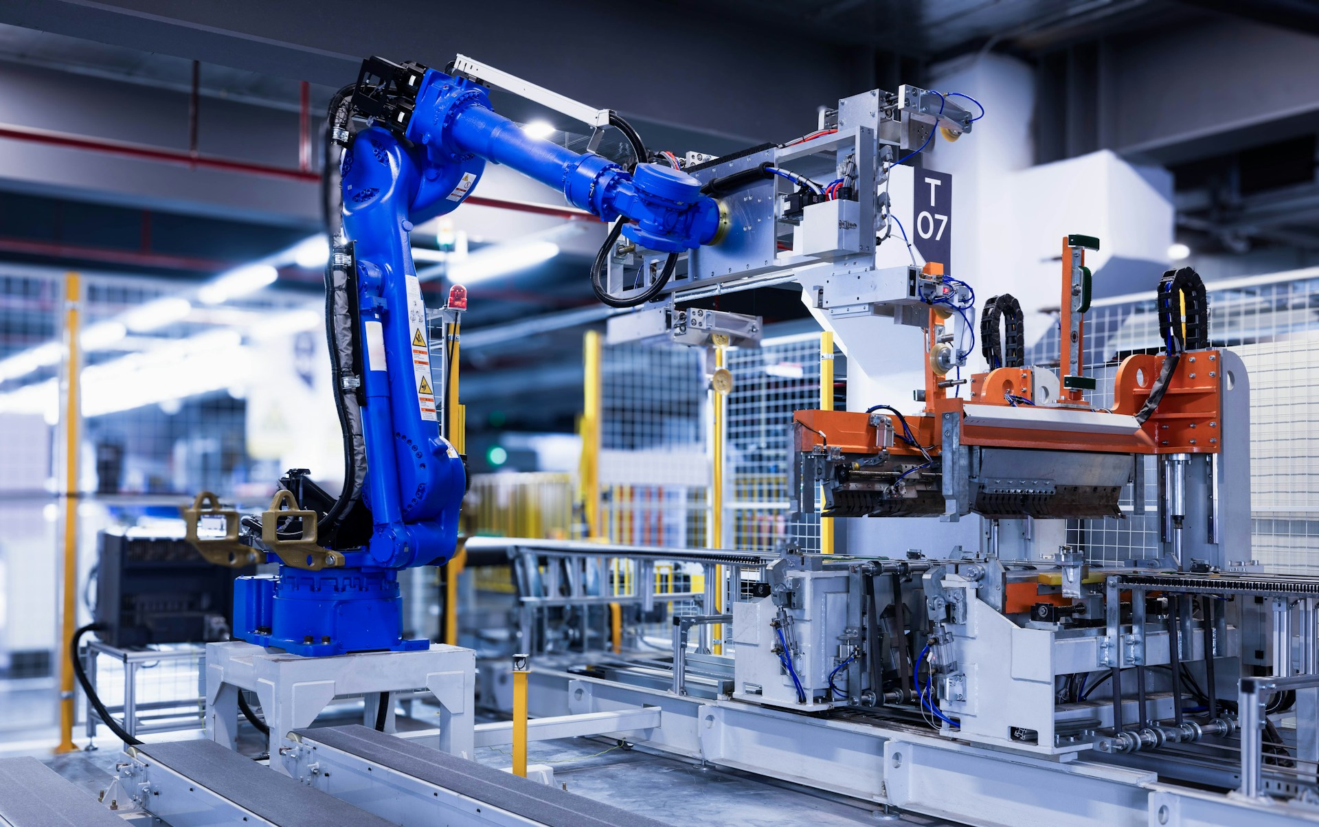 Manufacturing robot